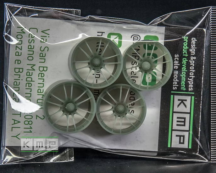 AMG GT3 Goodsmile Racing team ENKEI rims