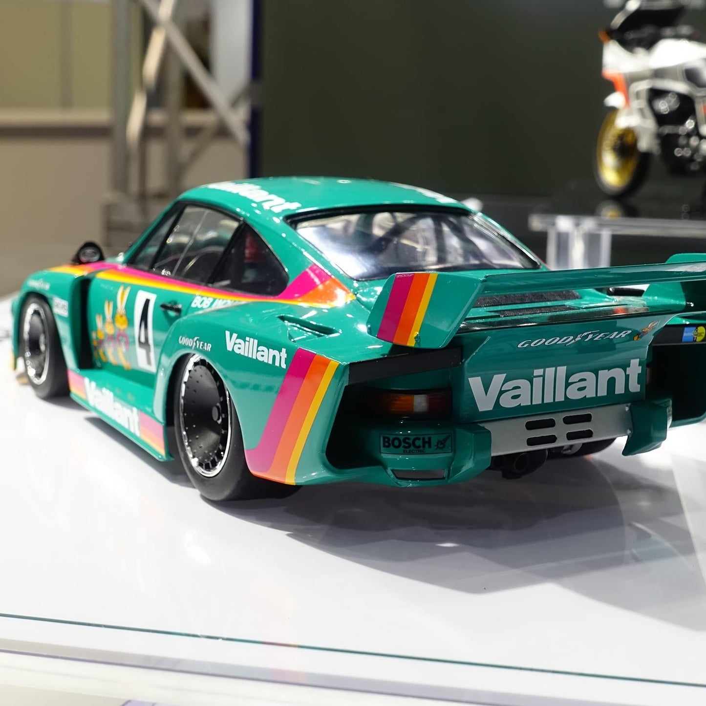PORSCHE 935 K2 KREMER - VAILLANT - DRM 1977