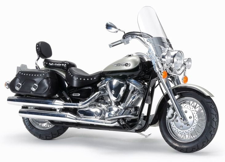 Yamaha XV1600 Road Star Custom