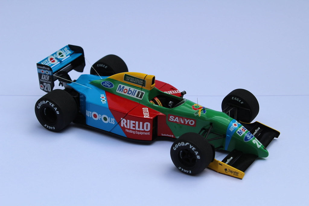 BENETTON B190 - FORMULE 1 1990
