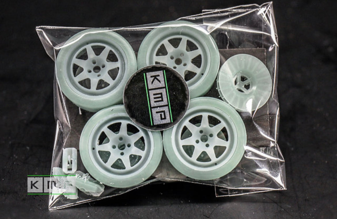 FORD SIERRA COSWORTH 4X4 TECNOMAGNESIO 17IN