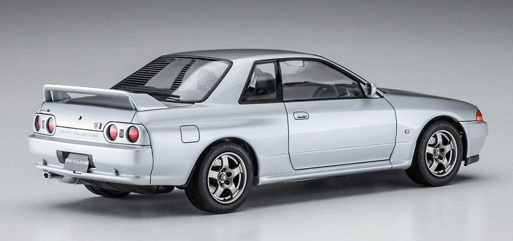 NISSAN SKYLINE GT-R