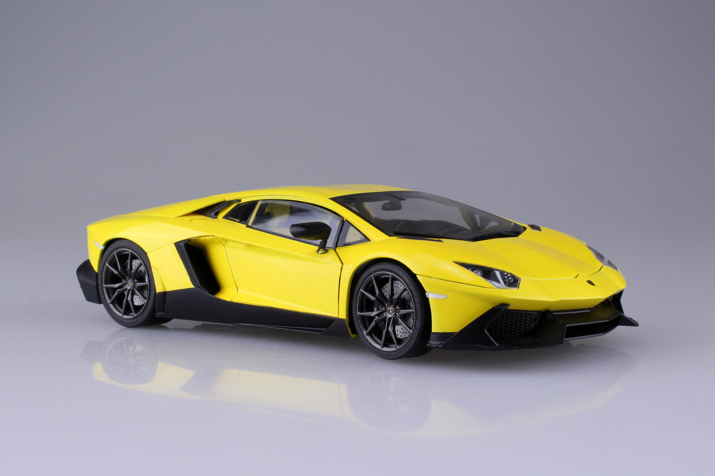 LAMBORGHINI AVENTADOR 50° ANIVERSÁRIO