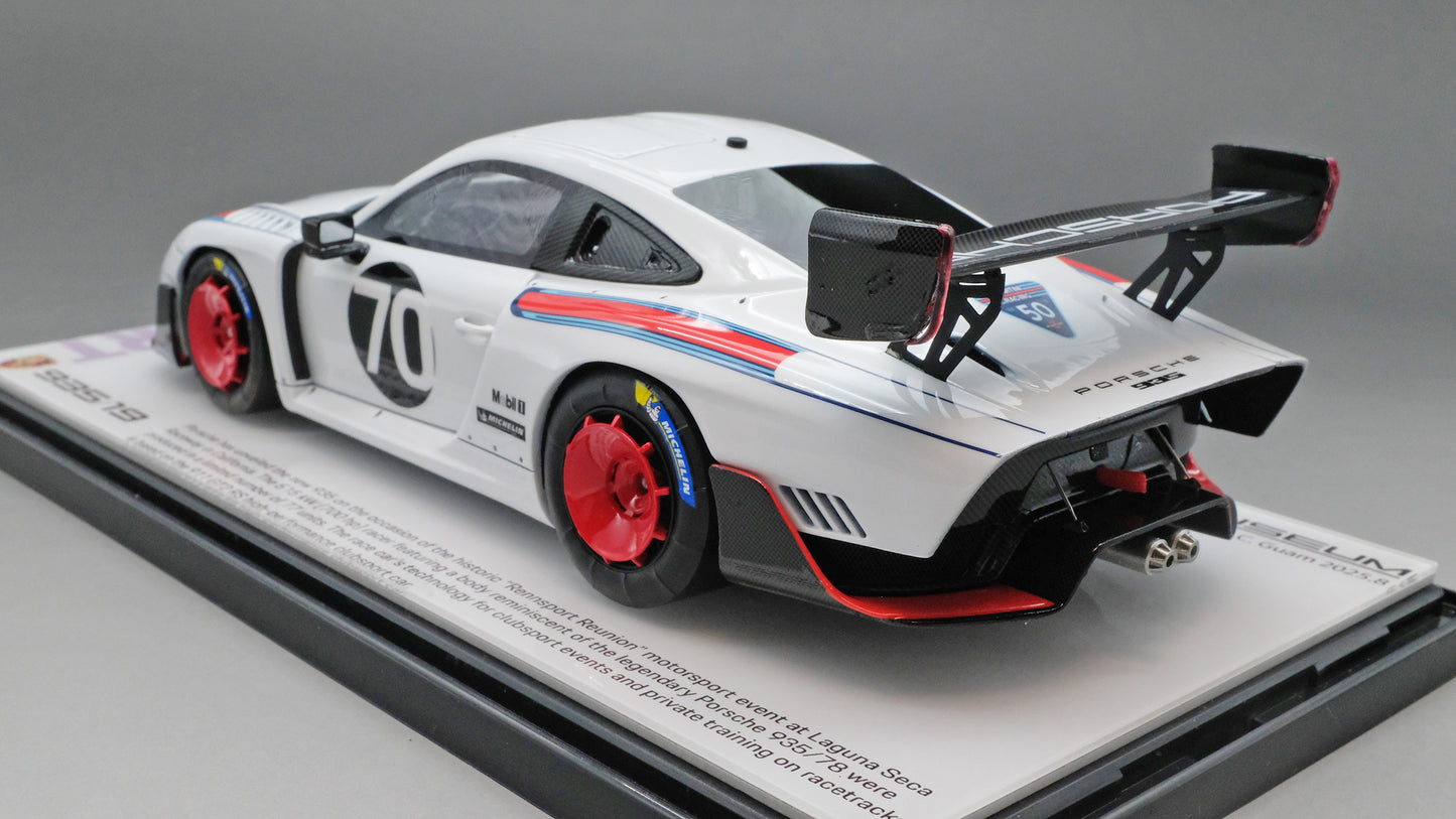 Porsche 935/2019 GT2