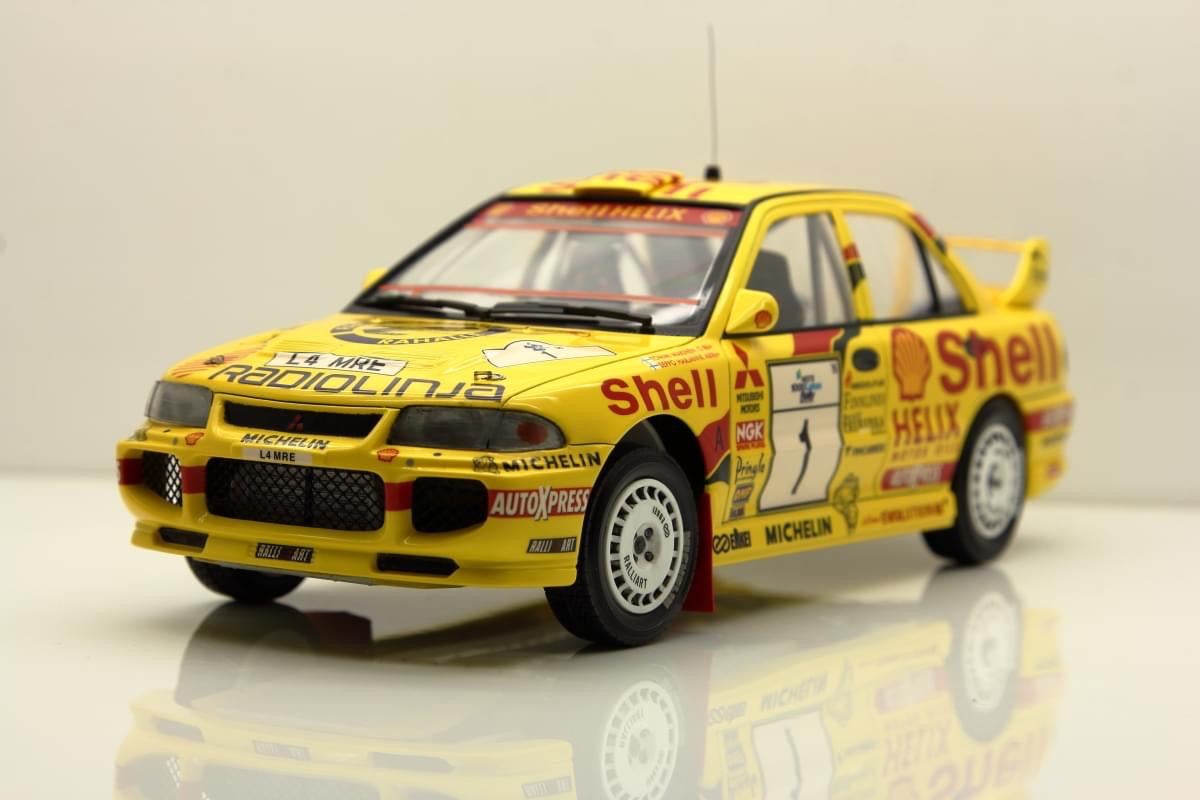 MITSUBISHI LANCER GSR EVOLUTION III - SHELL - RALLY 1000 LAKES 1995