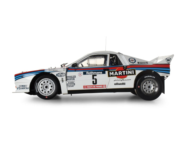 Lancia 037 sponsored by Martini - Tour de Corse Rallye de France 1984 - 1/8 Scale