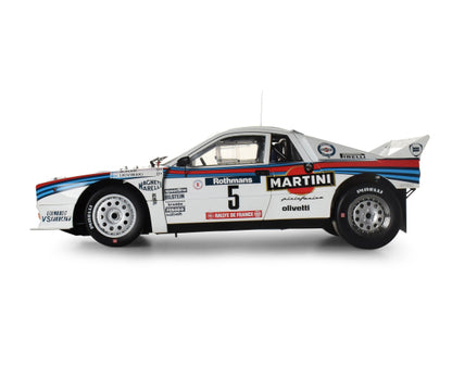 Lancia 037 sponsored by Martini - Tour de Corse Rallye de France 1984 - 1/8 Scale