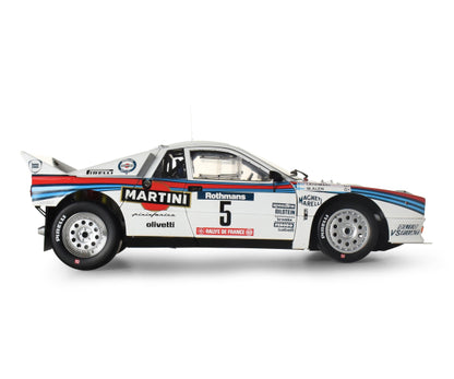 Lancia 037 sponsored by Martini - Tour de Corse Rallye de France 1984 - 1/8 Scale