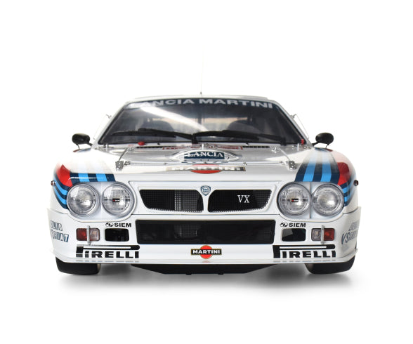 Lancia 037 sponsored by Martini - Tour de Corse Rallye de France 1984 - 1/8 Scale
