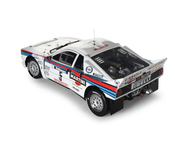 Lancia 037 sponsored by Martini - Tour de Corse Rallye de France 1984 - 1/8 Scale
