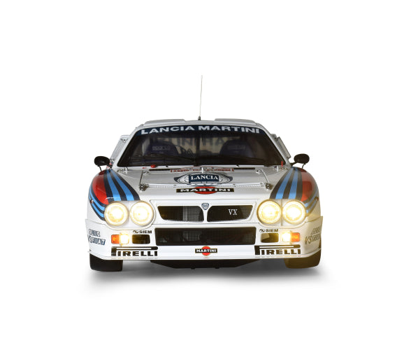 Lancia 037 sponsored by Martini - Tour de Corse Rallye de France 1984 - 1/8 Scale