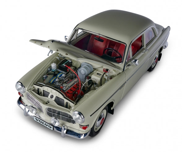 VOLVO 122S KIT WITH SOUND/LIGHT