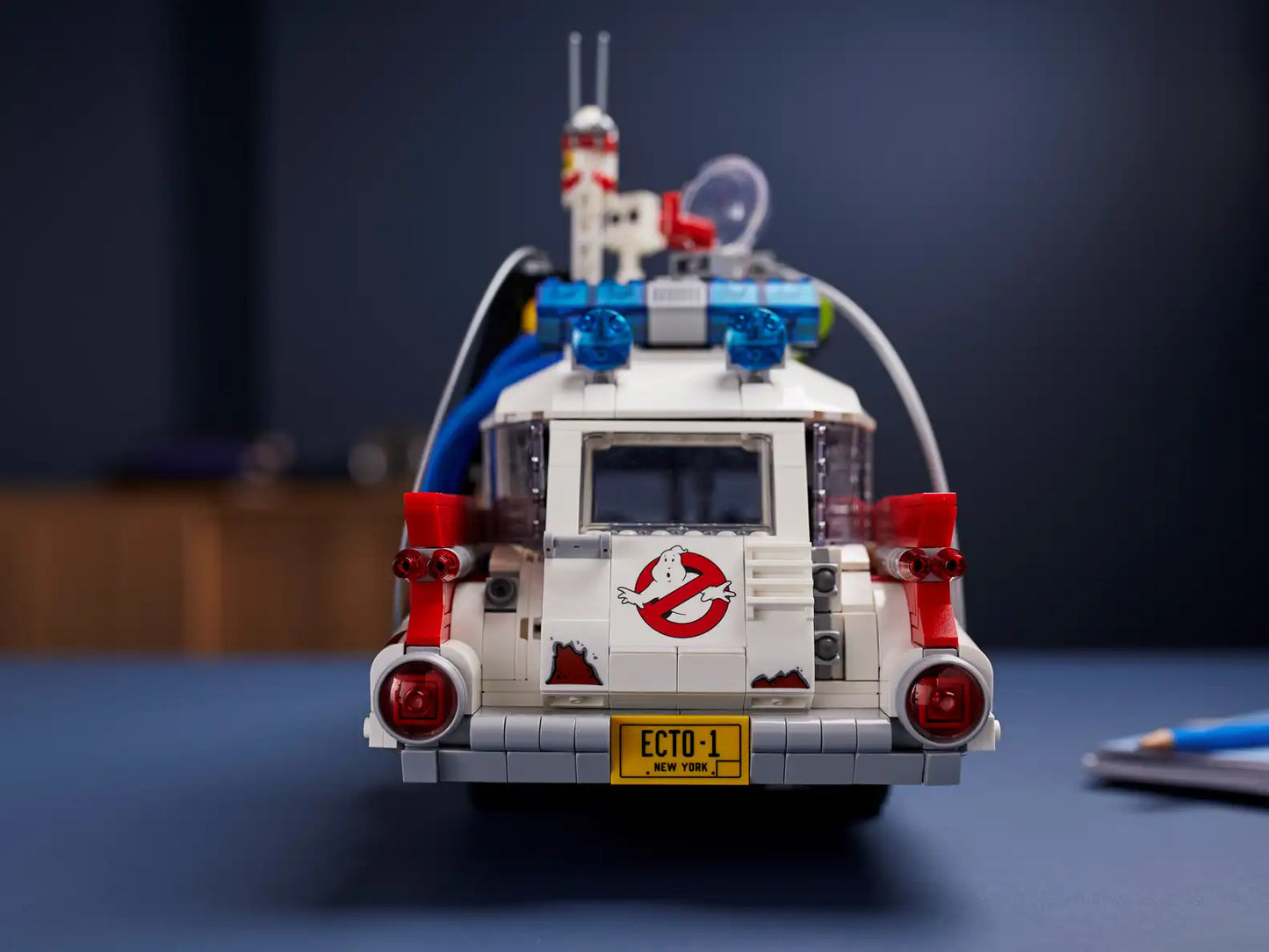 LEGO GHOSTBUSTERS ECTO-1