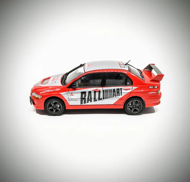 Mitsubishi Lancer Evo VIII RalliArt Edition