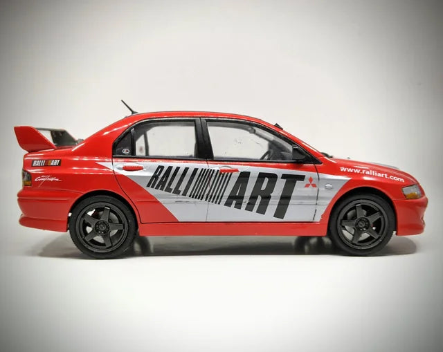 Mitsubishi Lancer Evo VIII RalliArt Edition