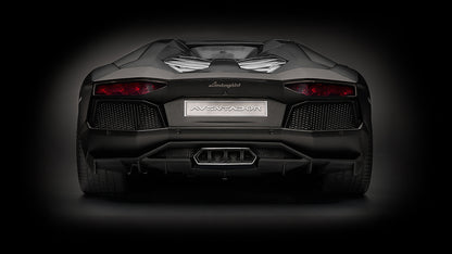 Lamborghini Aventador LP 700-4 Roadster Nero Nemesis - Kit 1:8 Scale