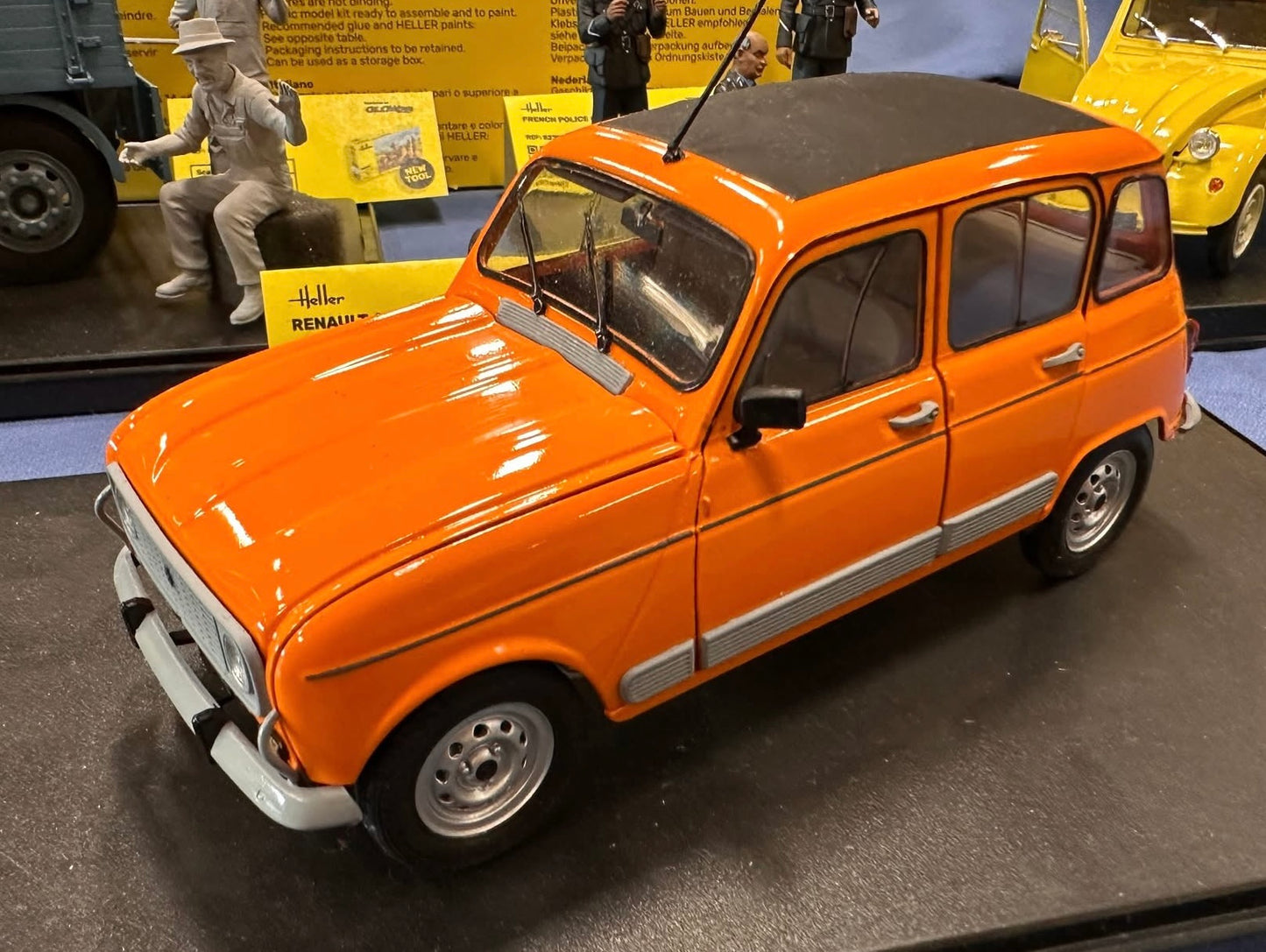 RENAULT 4L TL/GTL SUNROOF