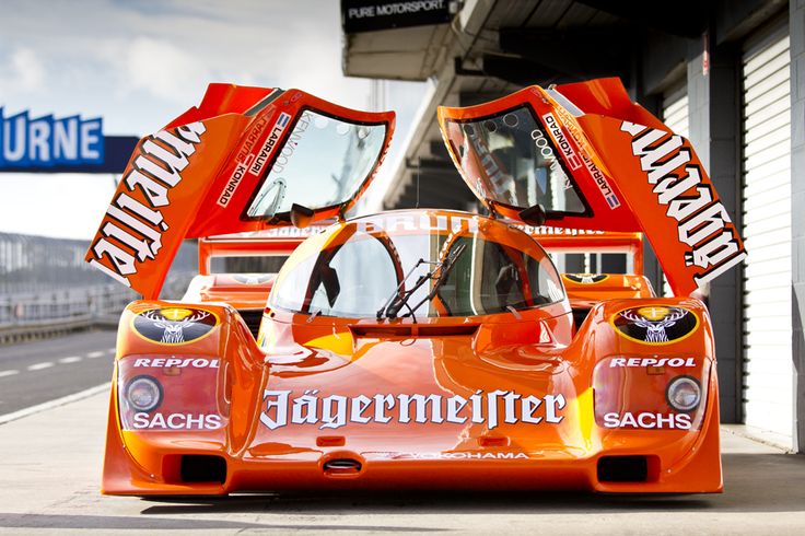 PORSCHE 962C JAGERMEISTER - 200 MILES NORISRING 1987