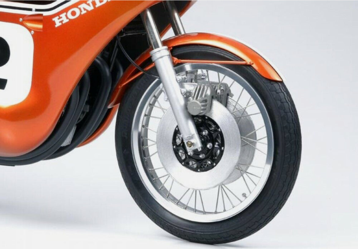 HONDA CBR750 RACING - COLLECTORS CLUB PREMIUM MODEL