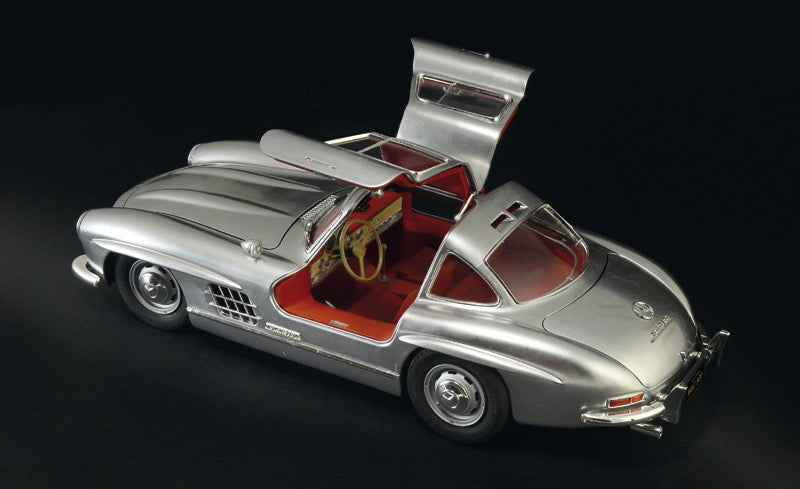 MERCEDES BENZ 300-SL GULLWING