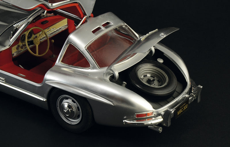 MERCEDES BENZ 300-SL GULLWING