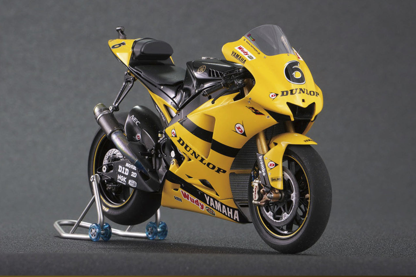 Yamaha YZR-M1 Tech 3 Team - Dunlop - Moto GP World Championship 2007