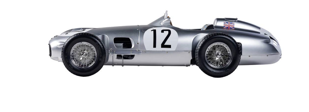 MERCEDES W193 - FANGIO - F1 1955 - ÉCHELLE 1/8