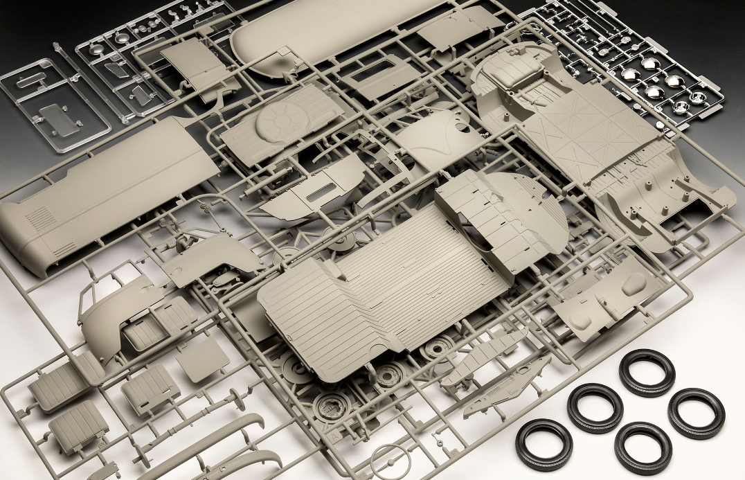 VOLKSWAGEN TRANSPORTER T1 PANEL VAN - 1/16 SCALE - 75º ANNIVERSARY