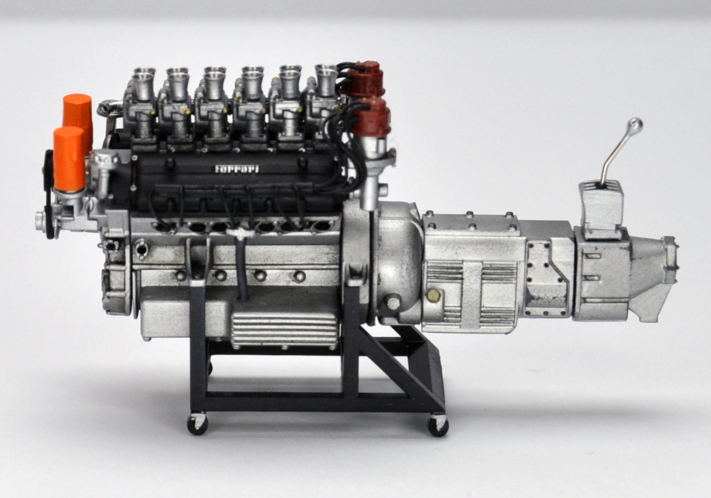 Ferrari Colombo V12 3.3L Engine 1/24