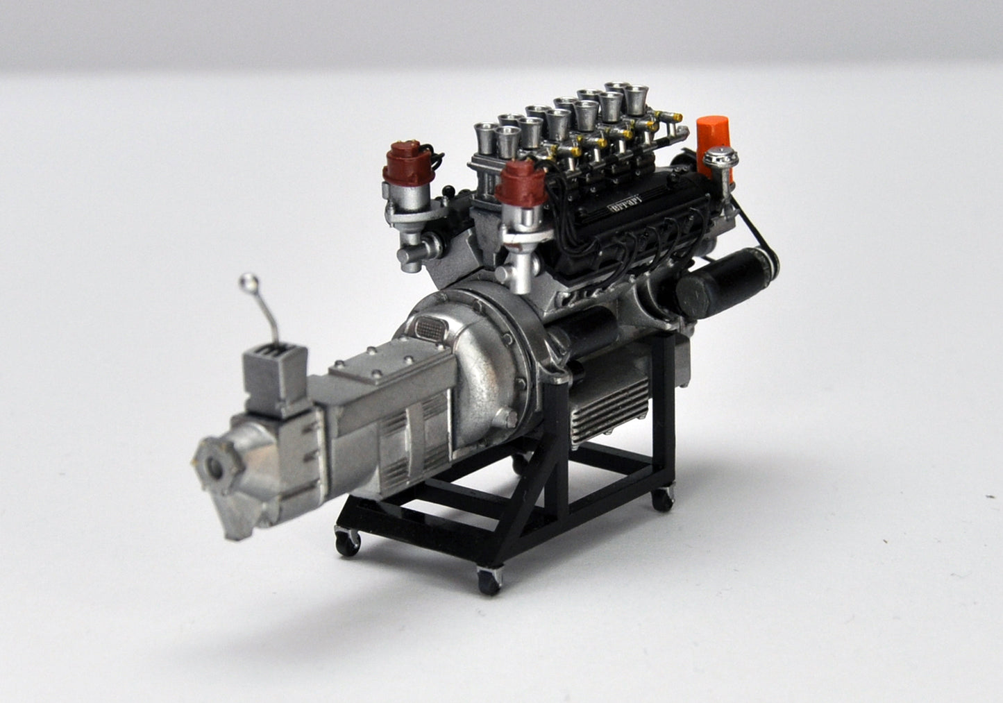 Ferrari Colombo V12 3.3L Engine 1/24