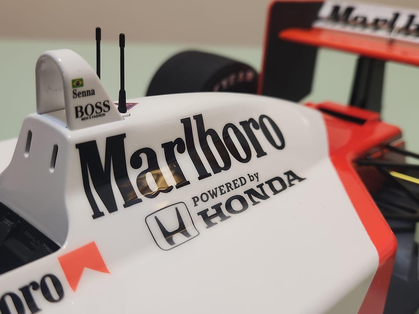 MCLAREN MP4/4 HONDA - MARLBORO - F1 1988