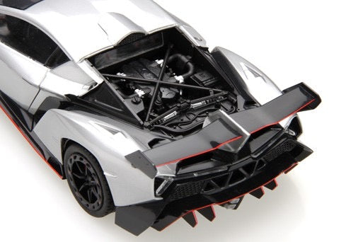 LAMBORGHINI VENENO W/ ENGINE