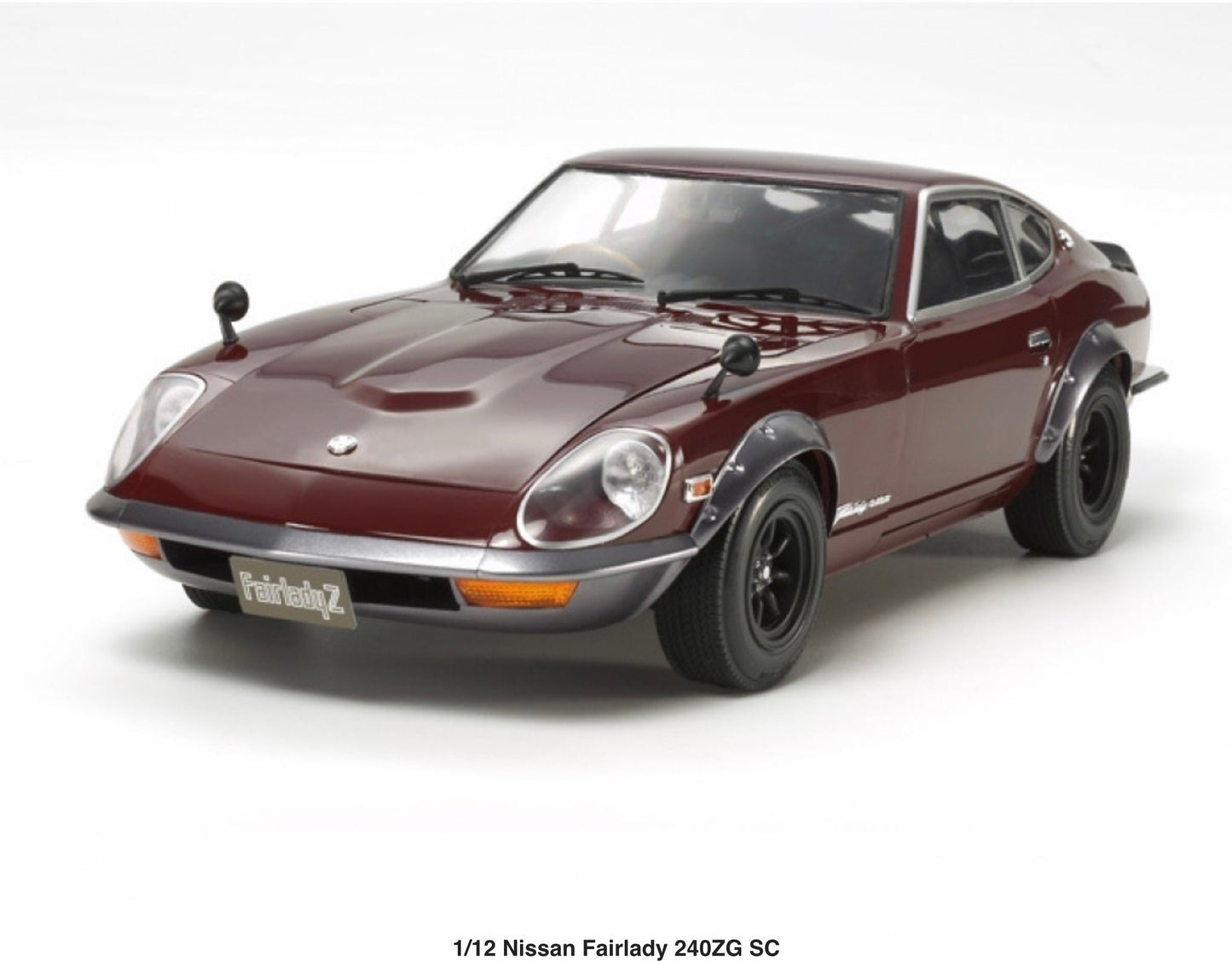 NISSAN FAIRLADY 240ZG RUE PERSONNALISÉE