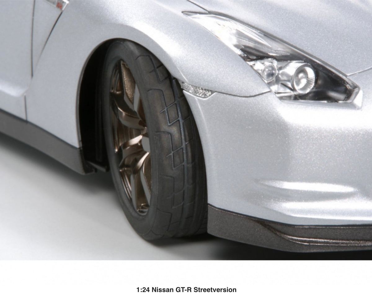 NISSAN GT-R STREET VERSION – DModelkits