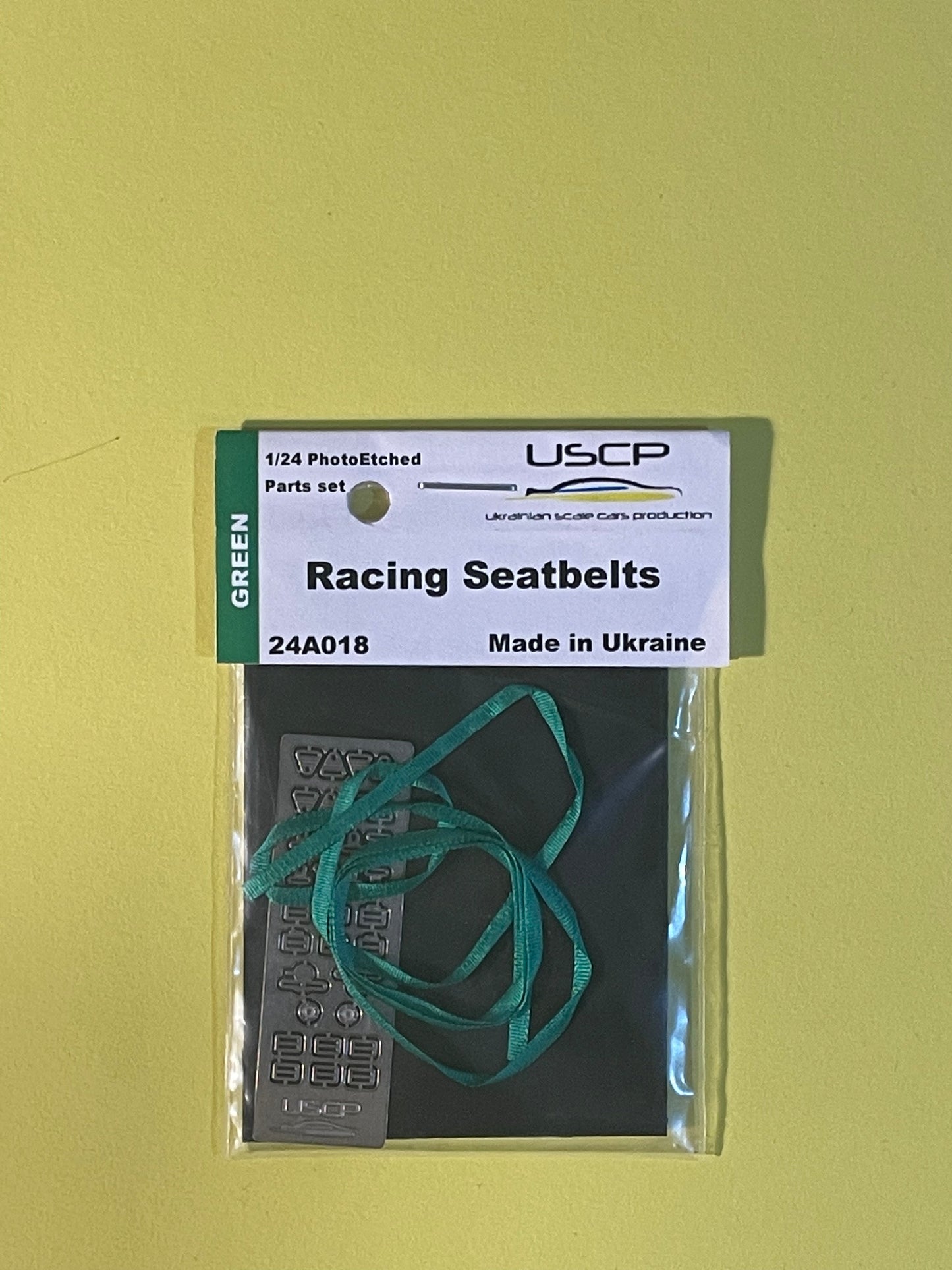 RACING SEATBELTS - RED/GREEN