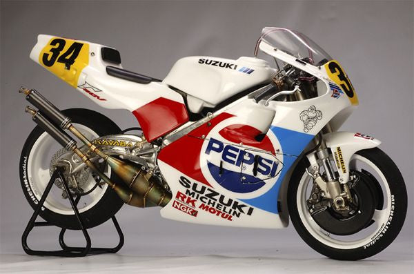 SUZUKI RGV-R XR74 PEPSI - MOTO GP 1988