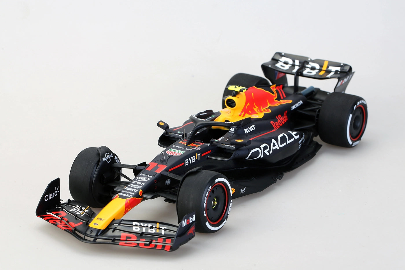 F1 2023 RB19