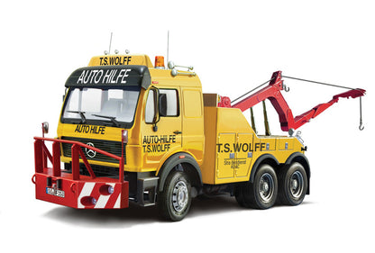Mercedes-Benz Wrecker Truck