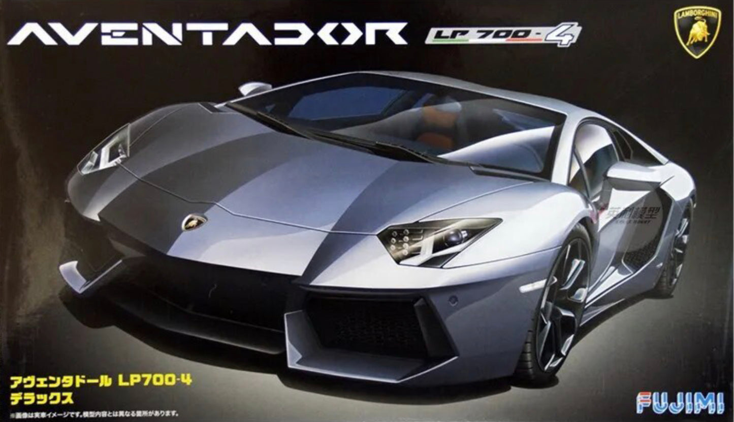 LAMBORGHINI AVENTADOR DX LP-700 - 4