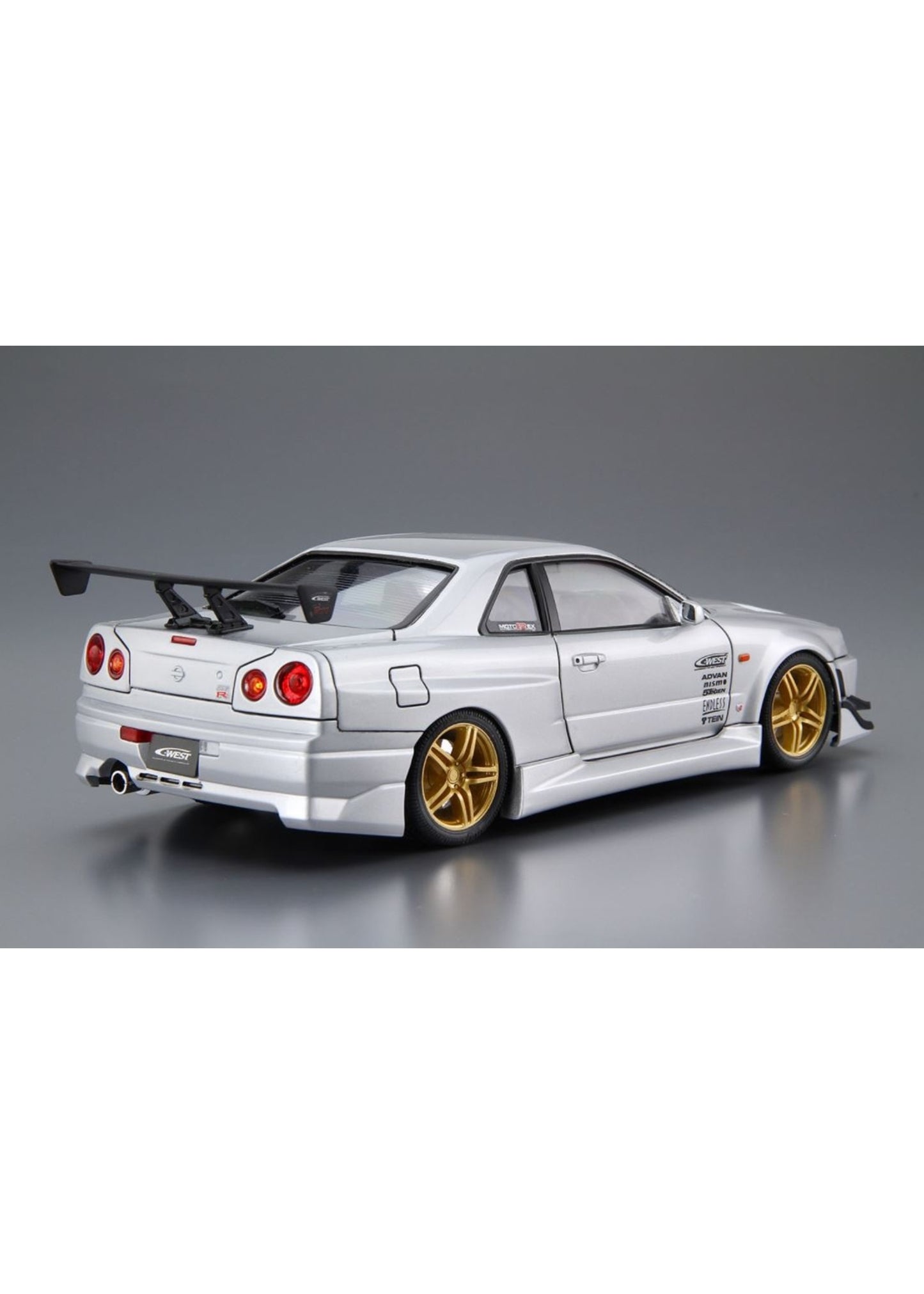 NISSAN C-WEST BNR35 SKYLINE GT-R 02