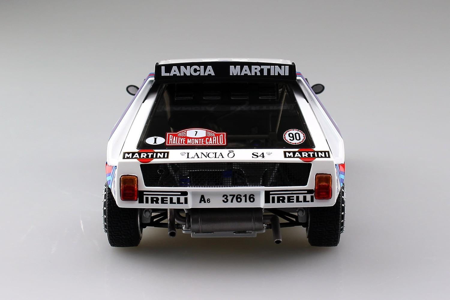 AUTOART LANCIA DELTA S4 MARTINI #5 WINNER RALLY AUTOART LANCIA DELTA S4 MARTINI #5 WINNER RALLY
