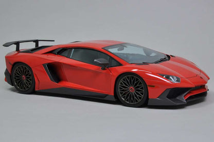 LAMBORGHINI AVENTADOR SV